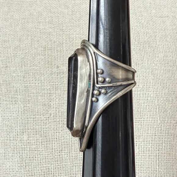 Acid Queen Jewelry Amplifier Ring, Size 8 US - Picture 9 of 9